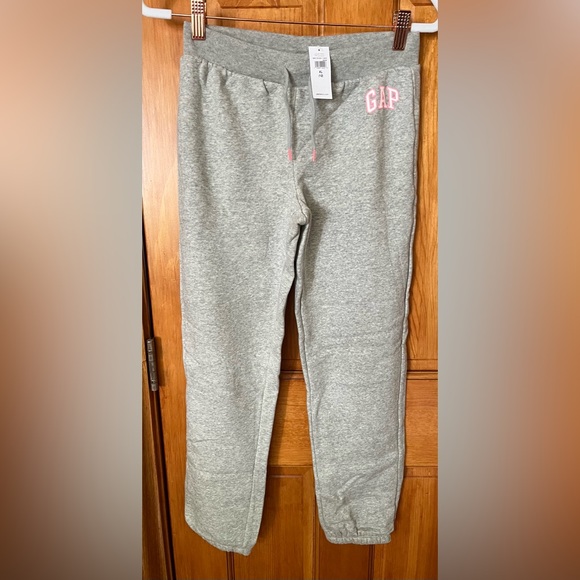 Lot of 5 NWT Gap Jogger Sweatpants size 12 Girls Black Navy Grey - Picture 7 of 15